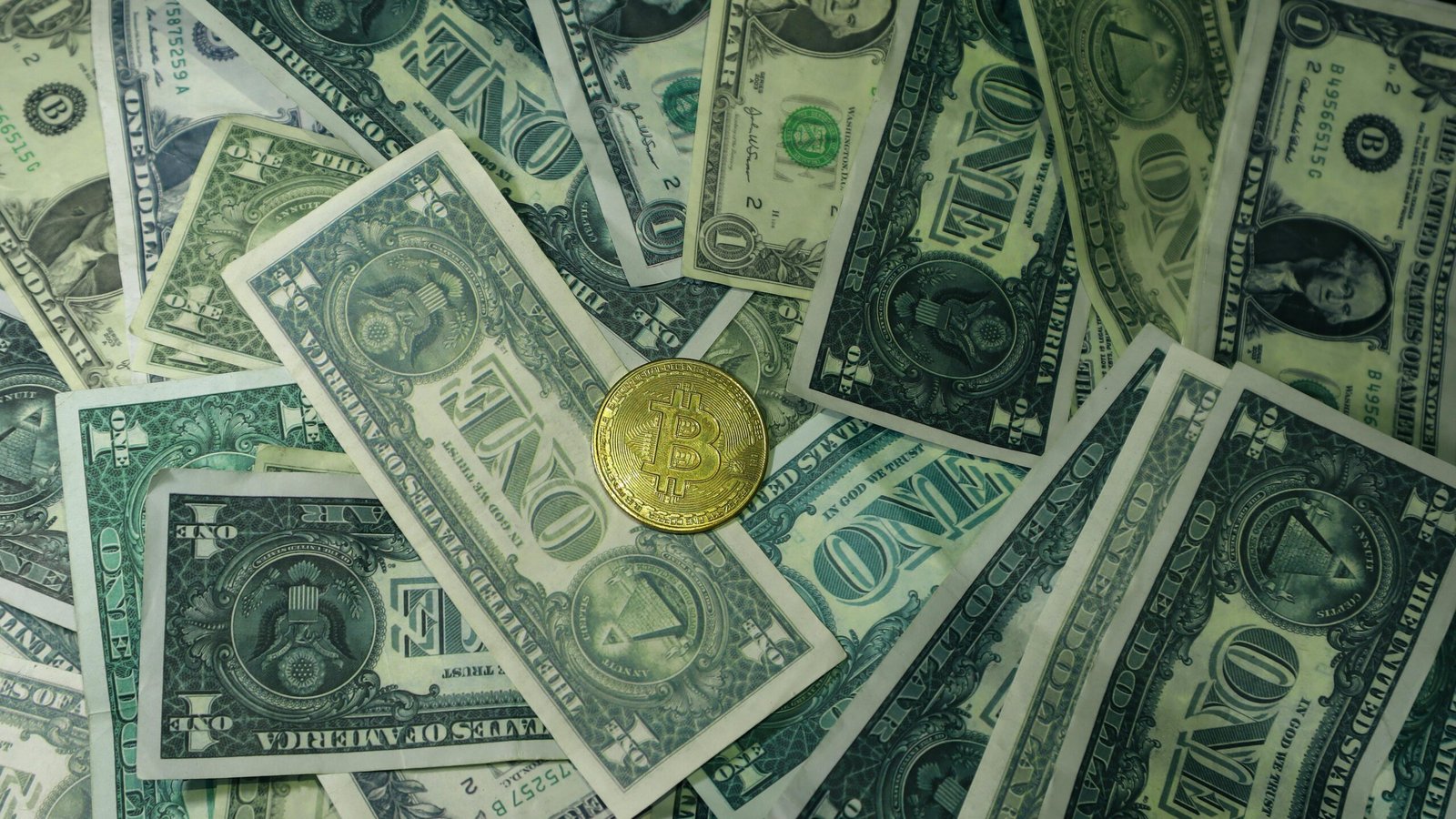 Back on Top: Bitcoin Rejoins the $1 Trillion Elite