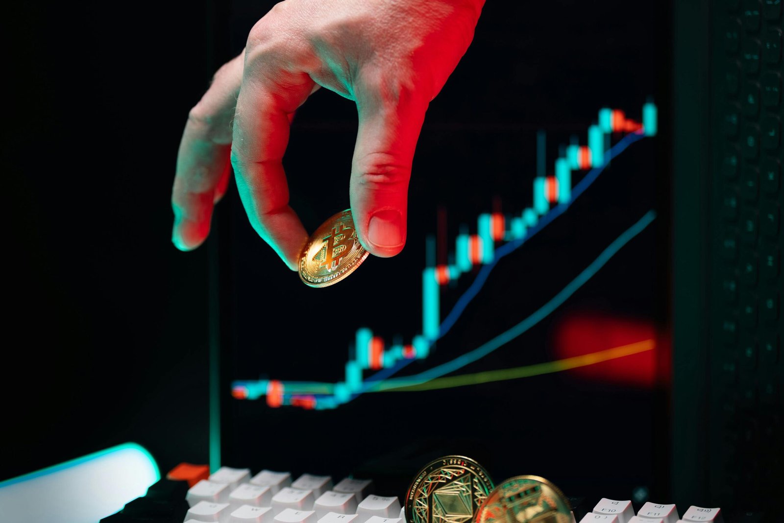 What Past Crashes Reveal About Today’s Financial Risks