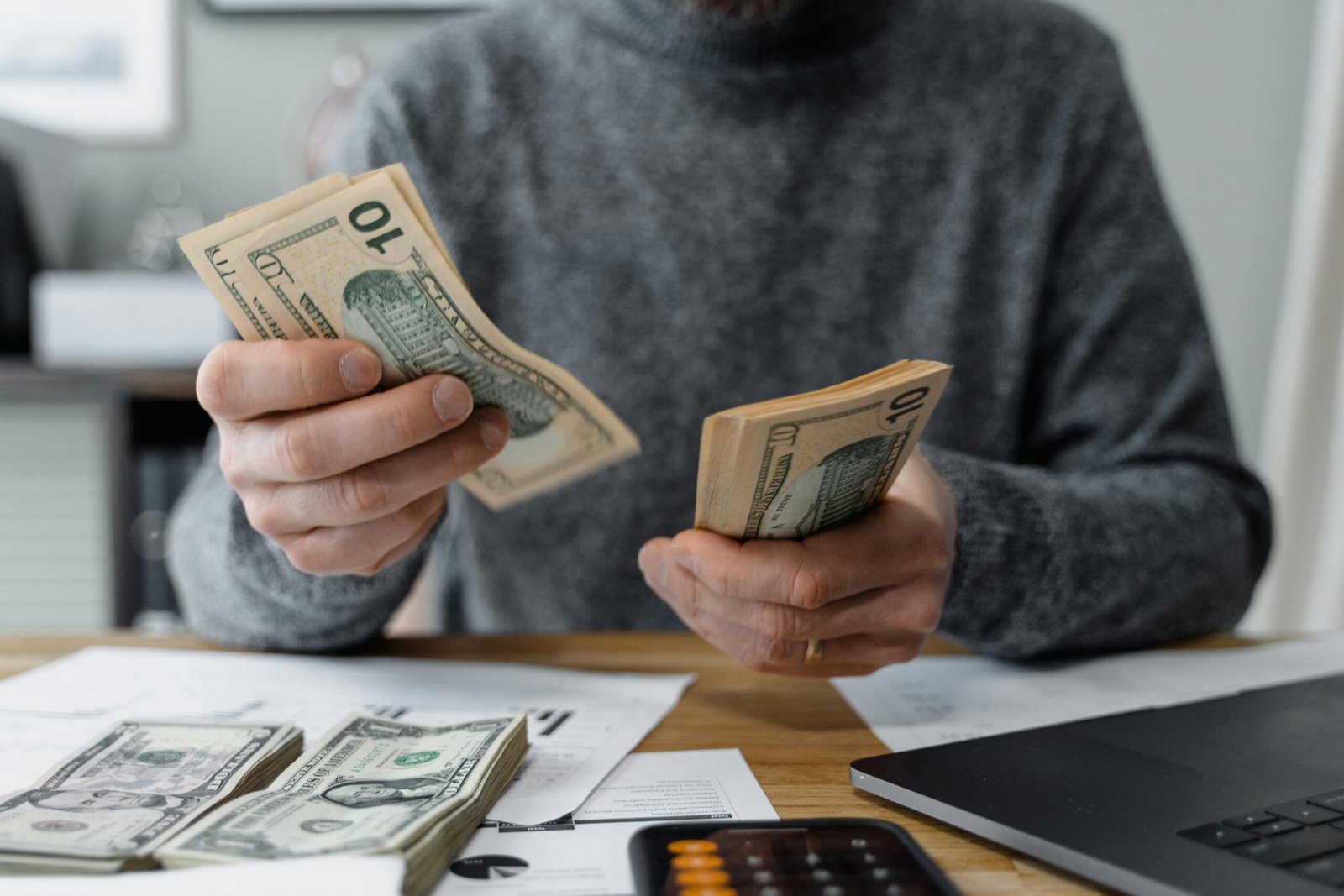 13 Signs You Have Actually Made It Financially After 70