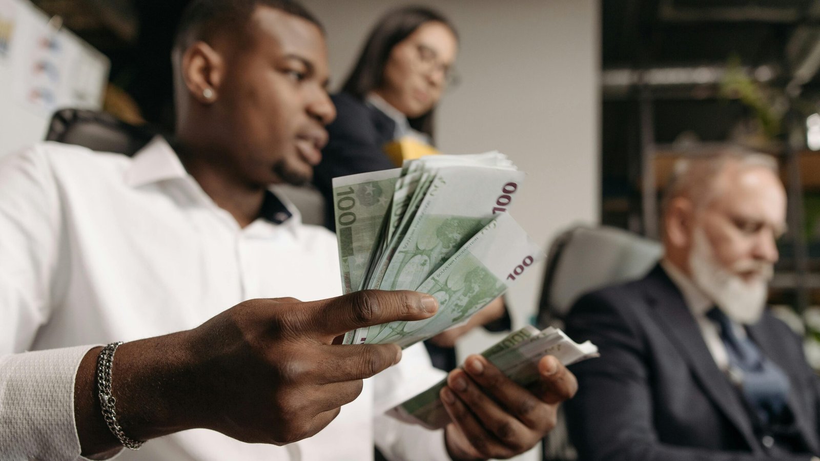 Why Corporate America Is Suddenly Obsessed With Cash Again