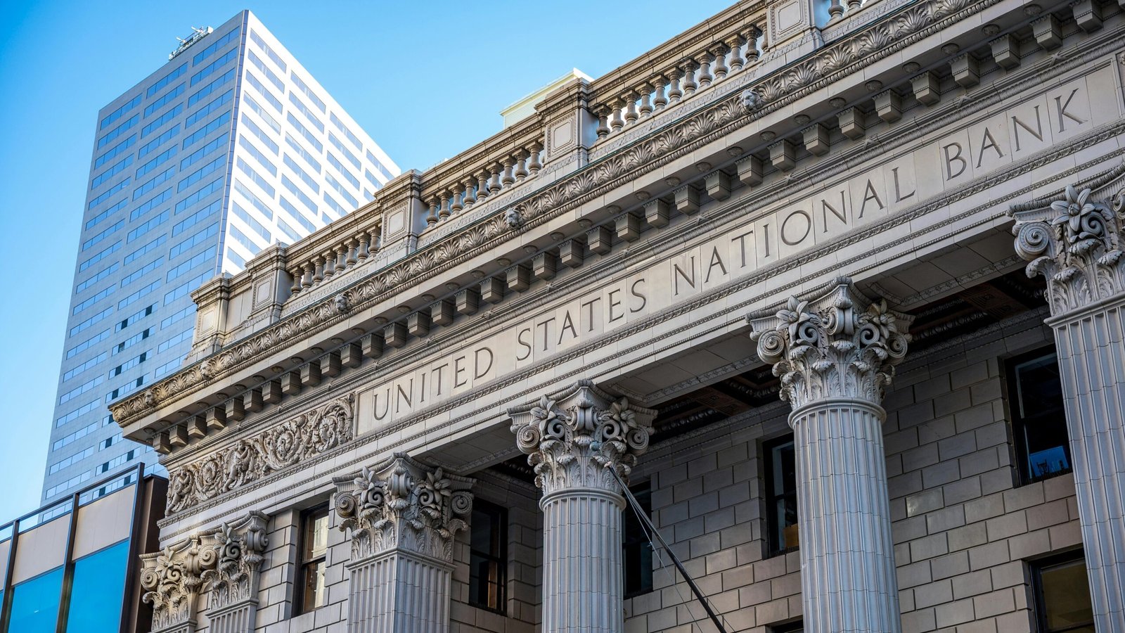 Banking Panics in the United States in the Late 19th Century