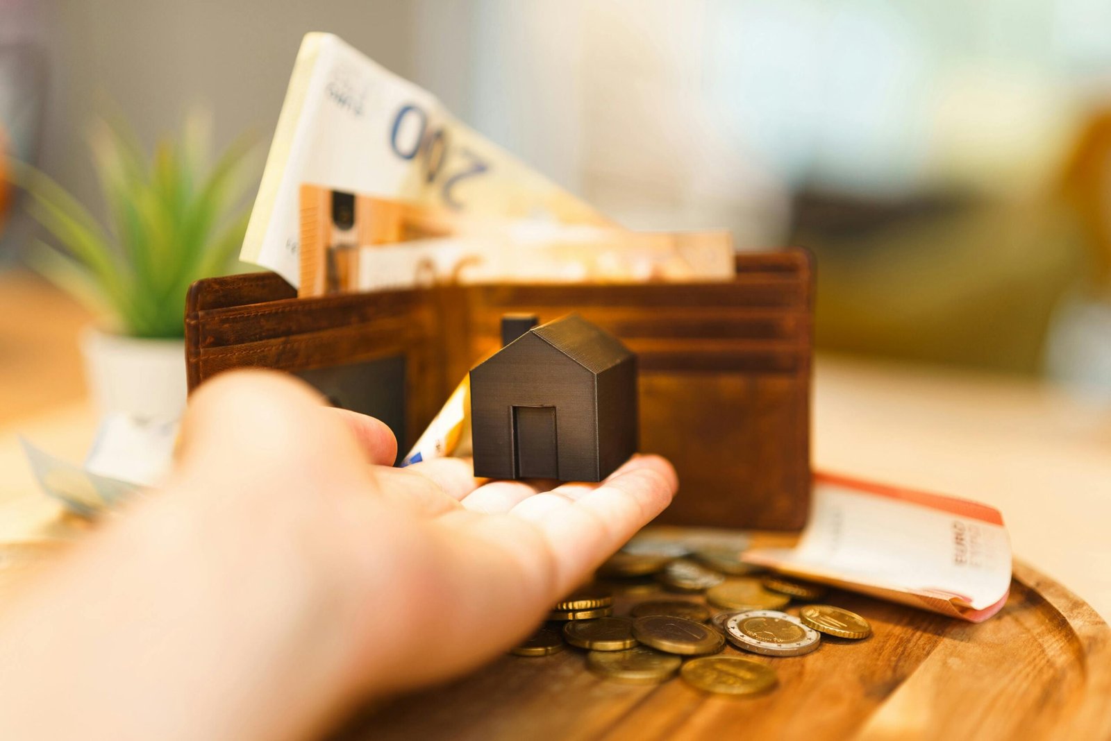 This Simple Money Mistake Is Quietly Costing Households Thousands Every Year