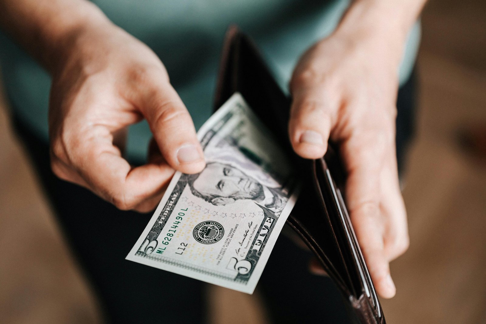 The Biggest Money Mistakes Americans Have Repeated for Generations